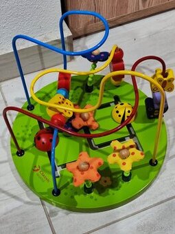 interaktiv.drevena hracka