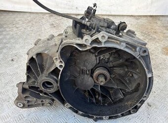 Volvo V60 1.6 D  prevodovka  2012r