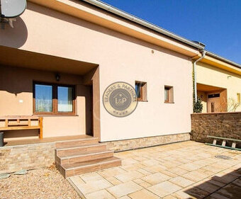 Na prenájom 5iz. rodinný dom  v Stupave