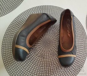 Kožené dámske topánky Karino, veľ.  38