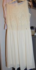 Guess dámske šaty, PC 119,90 eur