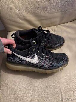 Nike tenisky 41