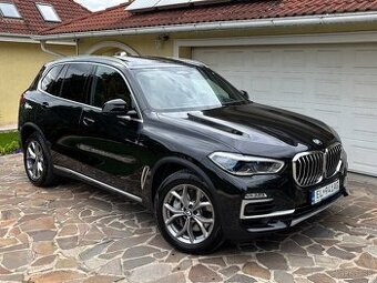 BMW X5 45e 2021, Sky Lounge, Laser, Massage, 4 zón. kl.