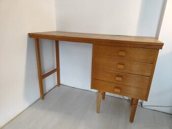 Retro pisaci stol- darujem