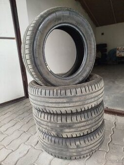 Letné pneu 195/65 R15