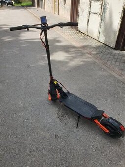 Elektronická kolobežka Joyor
