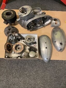Motor Jawa 250