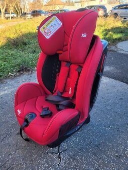Predám auto sedačku Joie Stages