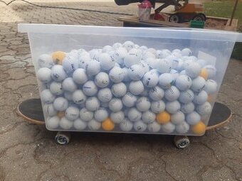 Predávam golfové loptičky