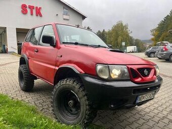 Terrano 2.7Tdi r.v-2001