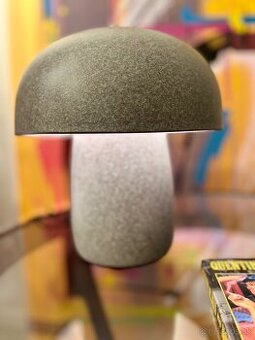 Párové stolné lampy