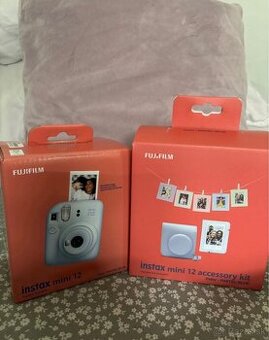Fujifilm Instax Mini 12 Blue + Mini 12 ACC kit