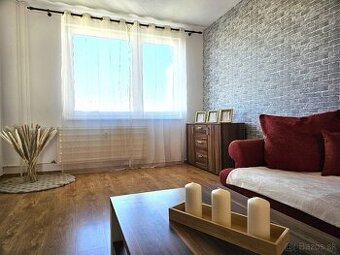 3,5 i byt sídlisko JUH/TOPOĽČANY, ul. Bazovského - 1