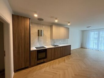 Zvolen, 3-izbový byt, novostavba, bez provízie