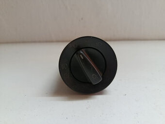 vypinac svetiel fabia 1u0941531d 20€