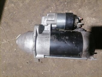 Štartér Deutz-Fahr