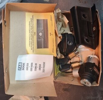 Sada zámkov Felícia