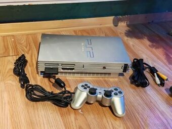 Playstation 2 Fat Silver
