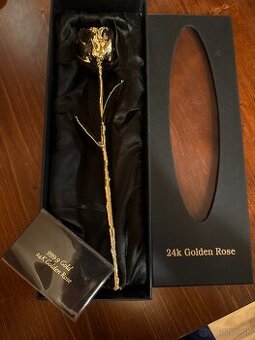 24k Golden rose. Zlatá ruža
