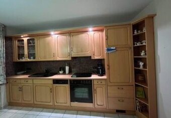 Kuchyně z masivu se spotřebiči Miele,6173