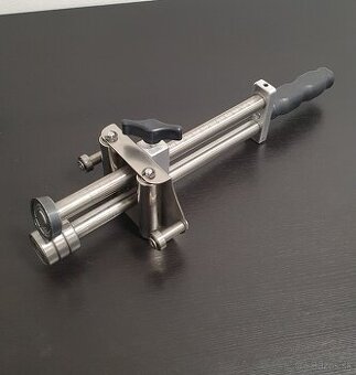 Rolovacia ohýbačka 200mm ohyb do 100°