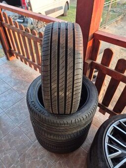 205/45 r17 Michelin Primacy 4