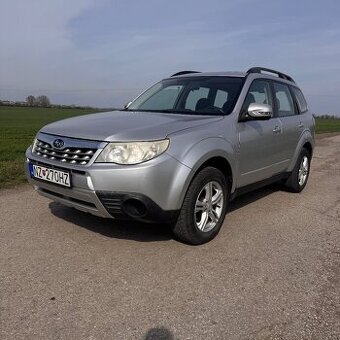 Subaru forester 2.0 benzin
