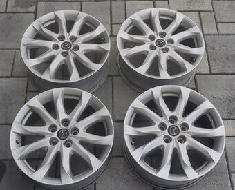 Mazda 3 skyactiv 5x114,3 r18 - 1