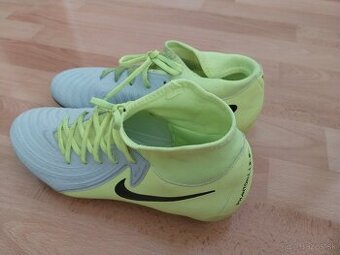 Kopacky 40ky nike luna