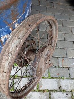 Predám koleso Jawa sw350