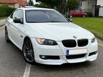 BMW 330d E92 MANUAL/LOGIC7/SLOVENSKÉ AUTO