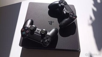 Play Station PS4 slim 500 Gb + 2 x dualshock4