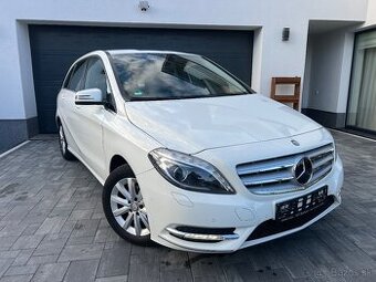 Mercedes B180 90kw Automat Benzin