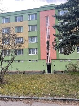 Dvojizbový byt M.R.Štefanika.