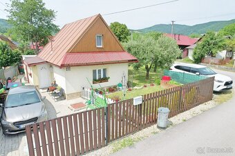 Tichá a pokojná časť obce - útulný RD s menším pozemkom - Pa