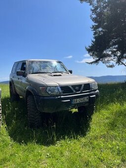 Nissan patrol y61