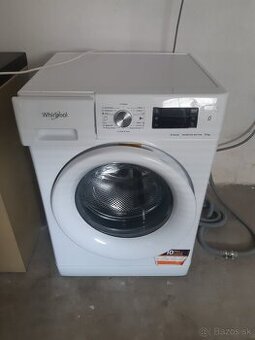 Práčka Whirlpool 9 kg