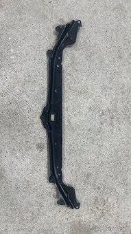 bmw E60 stredný držiak nárazníka 51 64 7 163 462