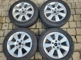 Predám originál zimnú sadu Škoda Superb 205/55 R16 - 1