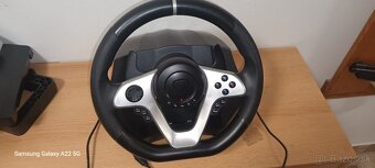 Predám herný volant genesis seaborg 400