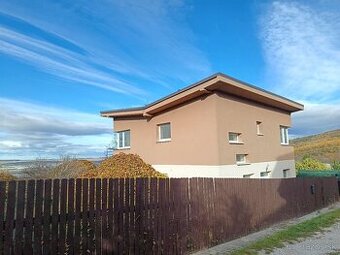 Predaj 4 izbový RD Nitra Zobor, pozemok 449 m2