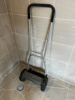 Mechanická vretenová kosačka MEROX