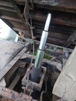 Hydraulické vyklápanie multicar