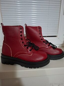 Nové dámske topánky veľkosť 41