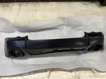 Jeep Grand Cherokee WK/WH predny naraznik