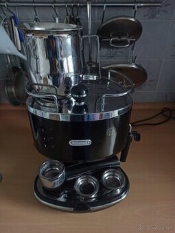 Kávovar Delonghi