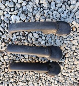 Klučka kufrových dverí nissan terrano