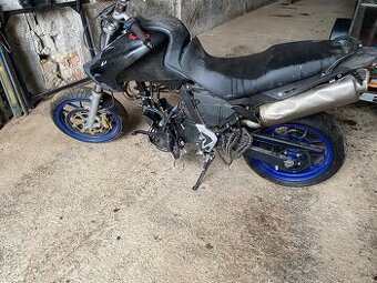 Predám Aprilia Pegaso Strada 650