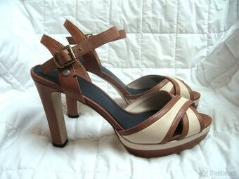 Kožené sandále Tommy Hilfiger, veľ. 39