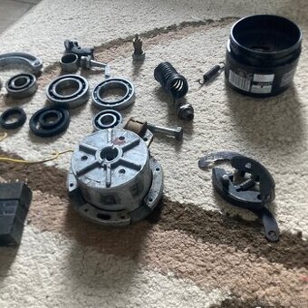 Rôzne diely na babettu 210.207.225